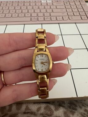 Vintage Fossil F² Watch ES9640 Gold Tone Steel Wristband White Face Swiss Parts